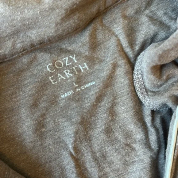 Cozy Earth Pajama Top - Short Sleeve - Picture 3 of 4